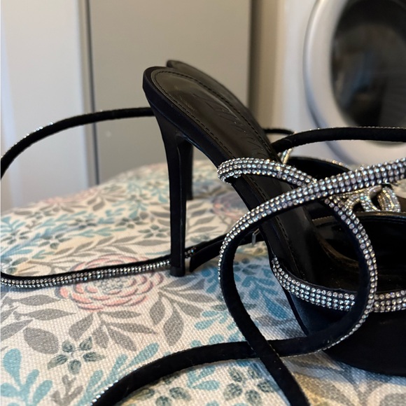 Liliana Black and Silver Bow Heels - Picture 2 of 4